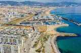 Vista aérea da praia de Badalona