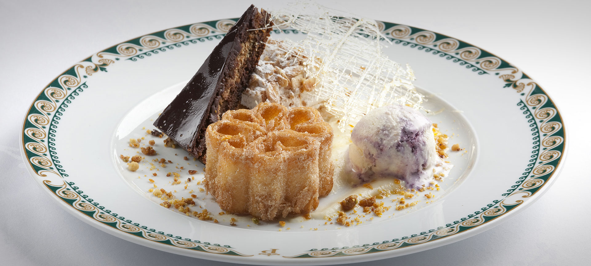 Surtido de Pastelitos del Parador de Almagro