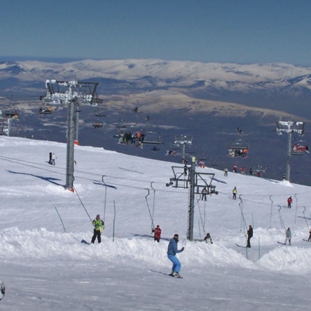 Oca Nova Manzaneda ski resort