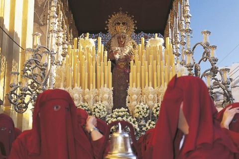 Una delle processioni della Settimana Santa di Malaga