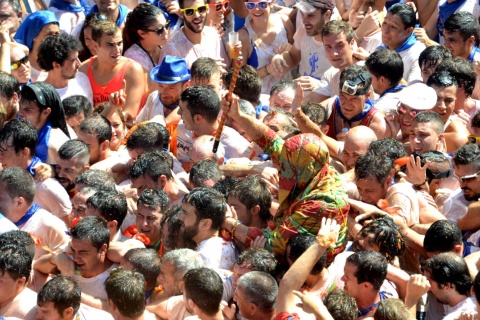 Tradycyjne święto El Cipotegato w Tarazonie (Saragossa, Aragonia) 