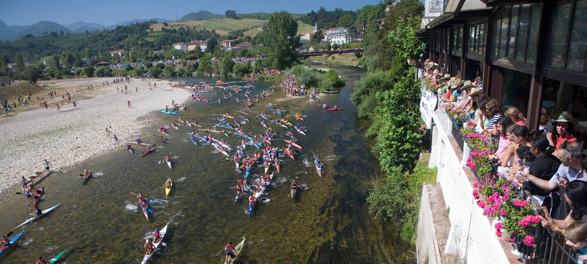 Festa de canoagem. Descida Internacional do Sella