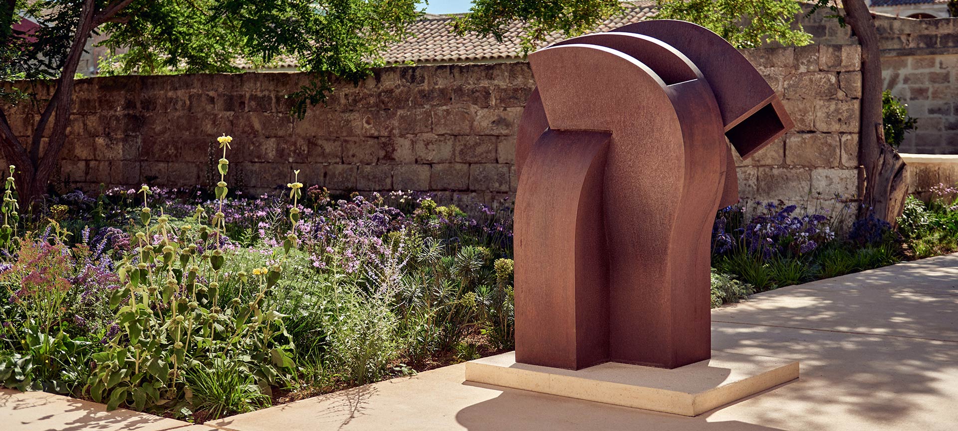 Eduardo Chillida