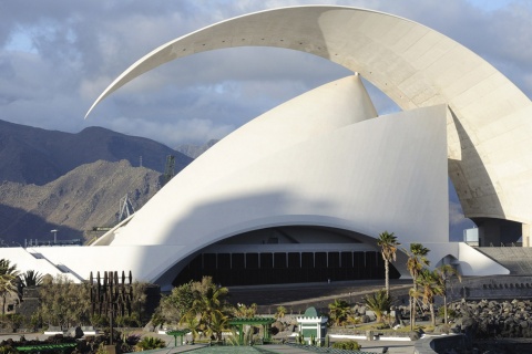 Das Auditorium von Santa Cruz de Tenerife veranstaltet das Musikfestival der Kanarischen Inseln