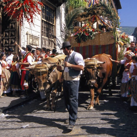 Fronleichnam und San Isidro-Wallfahrt, in La Orotava (Teneriffa, Kanarische Inseln)