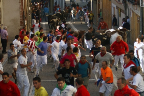 Bull-running in Cuellar