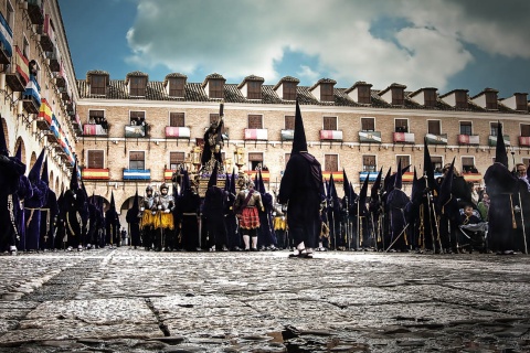 Procession de la confrérie Nuestro Padre Jesús Nazareno lors de la semaine sainte d’Ocaña