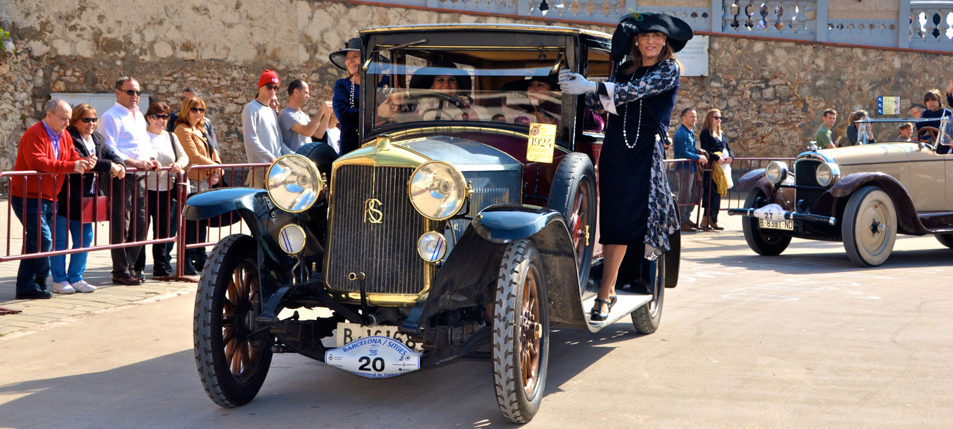 Vintage car taking part in the Sitges International Vintage Car Rally