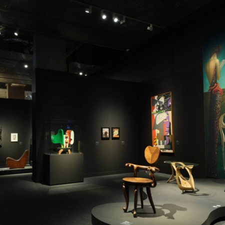 Ausstellung: Begehrte Objekte. Surrealismus und Design. 1924 – 2020. CaixaForum Sevilla