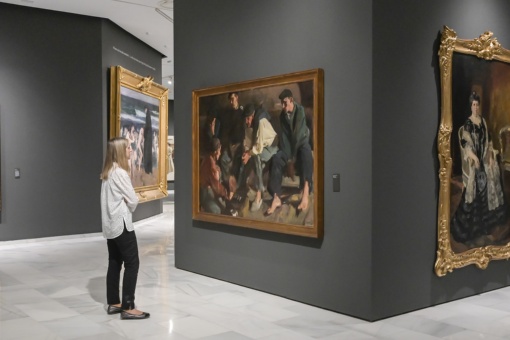 Vista da exposição “Sorolla em preto”