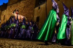 Prozession während der Karwoche in Plasencia, Cáceres