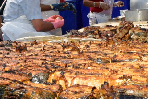 Ярмарка тунца в Буреле