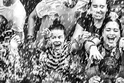 La fête de l'eau lors des fêtes de San Roque de Vilagarcía de Arousa (province de Pontevedra, Galice)