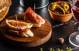 Vermouth et tapas