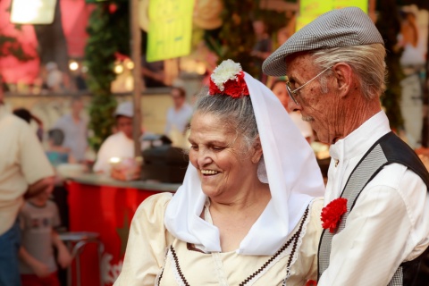 Stroje chulapos na festiwalu Verbena de la Paloma, Madryt