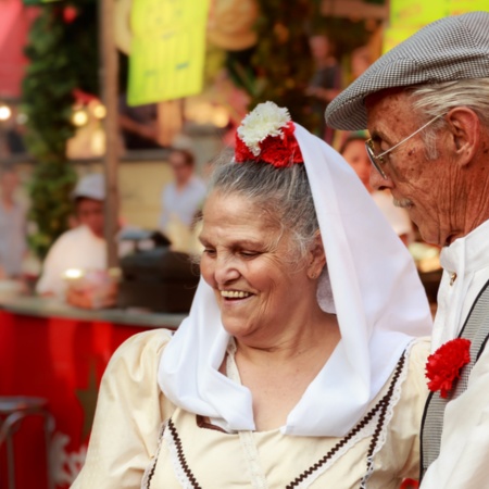 Stroje chulapos na festiwalu Verbena de la Paloma, Madryt