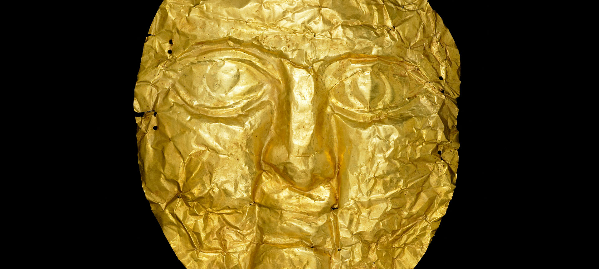 Im Angesicht des Todes Totenmaske Jerusalem. Römische Periode, 1.-2. Jahrhundert n. Chr. Gold Im Angesicht des Todes Totenmaske Jerusalem. Römische Periode, 1.-2. Jahrhundert n. Chr. Gold