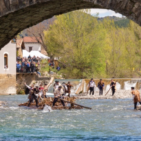 Día de la Almadía de Burgui, Navarra