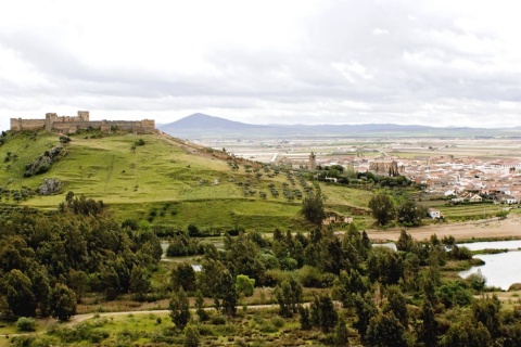 Vista panorâmica do castelo de Medellín