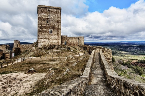 Zamek w Feria (Badajoz, Estremadura)
