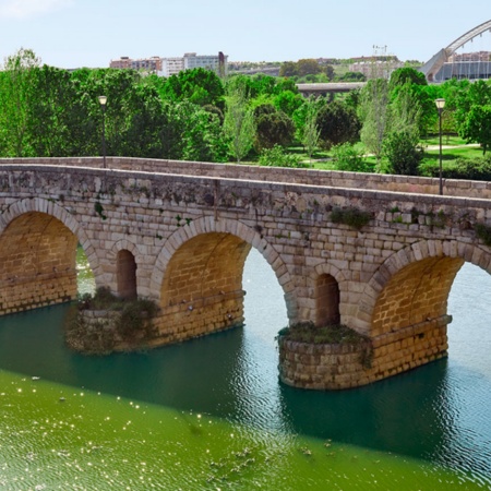 Römerbrücke über den Fluss Guadiana