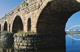 The Puente Romano Roman bridge in Mérida with the Lusitania bridge, designed by Santiago Calatrava, in the background. Badajoz