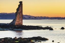 Ruinas de la Torre de San Sadurniño de Cambados (Pontevedra, Galicia)