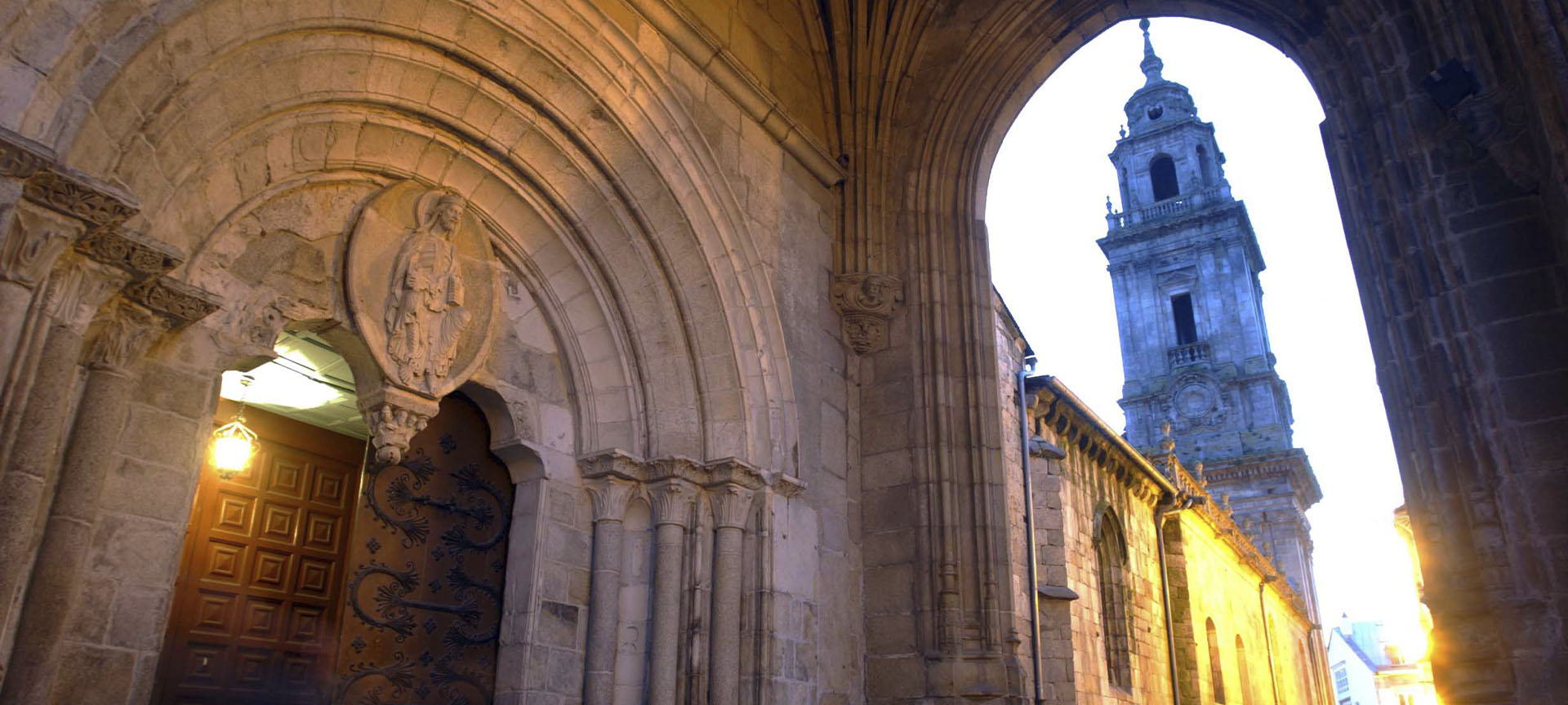 View of Lugo Cathedral (Galicia) View of Lugo Cathedral (Galicia)