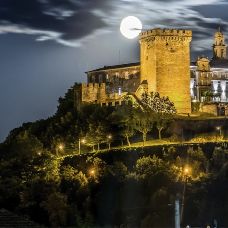 Castelo de Monforte de Lemos, em Lugo (Galícia)