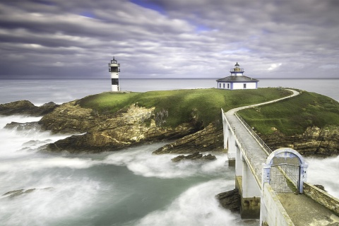 View of the Isla Pancha lighthouse in Ribadeo (Lugo, Galicia)