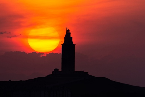  Wieża Herkulesa o zachodzie słońca, Galicja