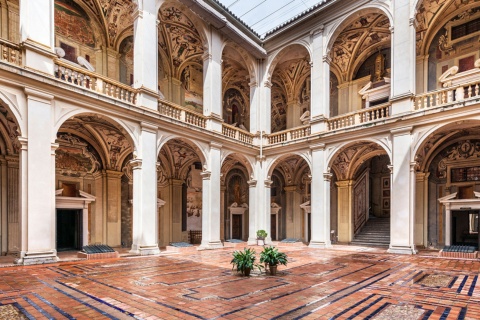 Jardines del Palacio del Marqués de Santa Cruz de Viso del Marqués en Ciudad Real, Castilla-La Mancha