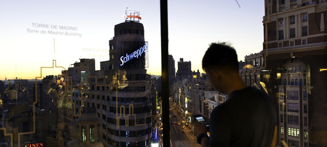 Blick auf den Plaza Callao von einer Terrasse aus