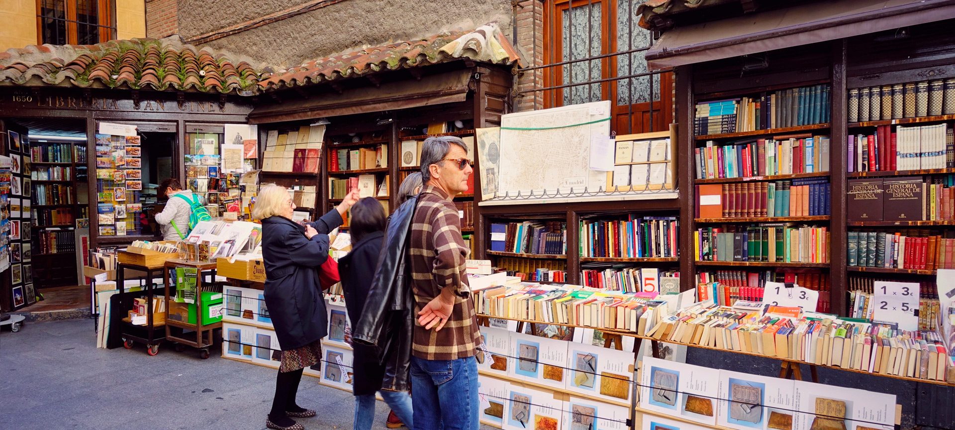 Librairie centenaire San Ginés à Madrid Librairie centenaire San Ginés à Madrid