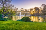 Palacio de Cristal en el Parque del Retiro en Madrid