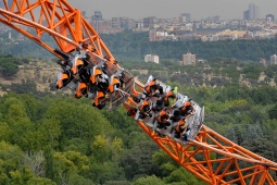 Ride at the Parque de Atracciones in Madrid