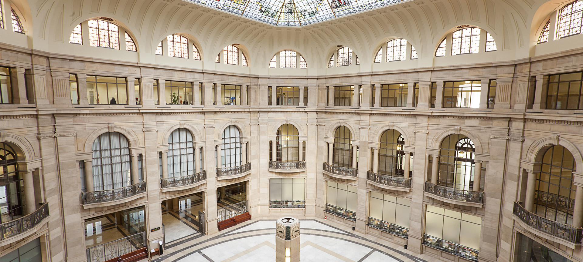 Operations Courtyard, Bank of Spain, Madrid