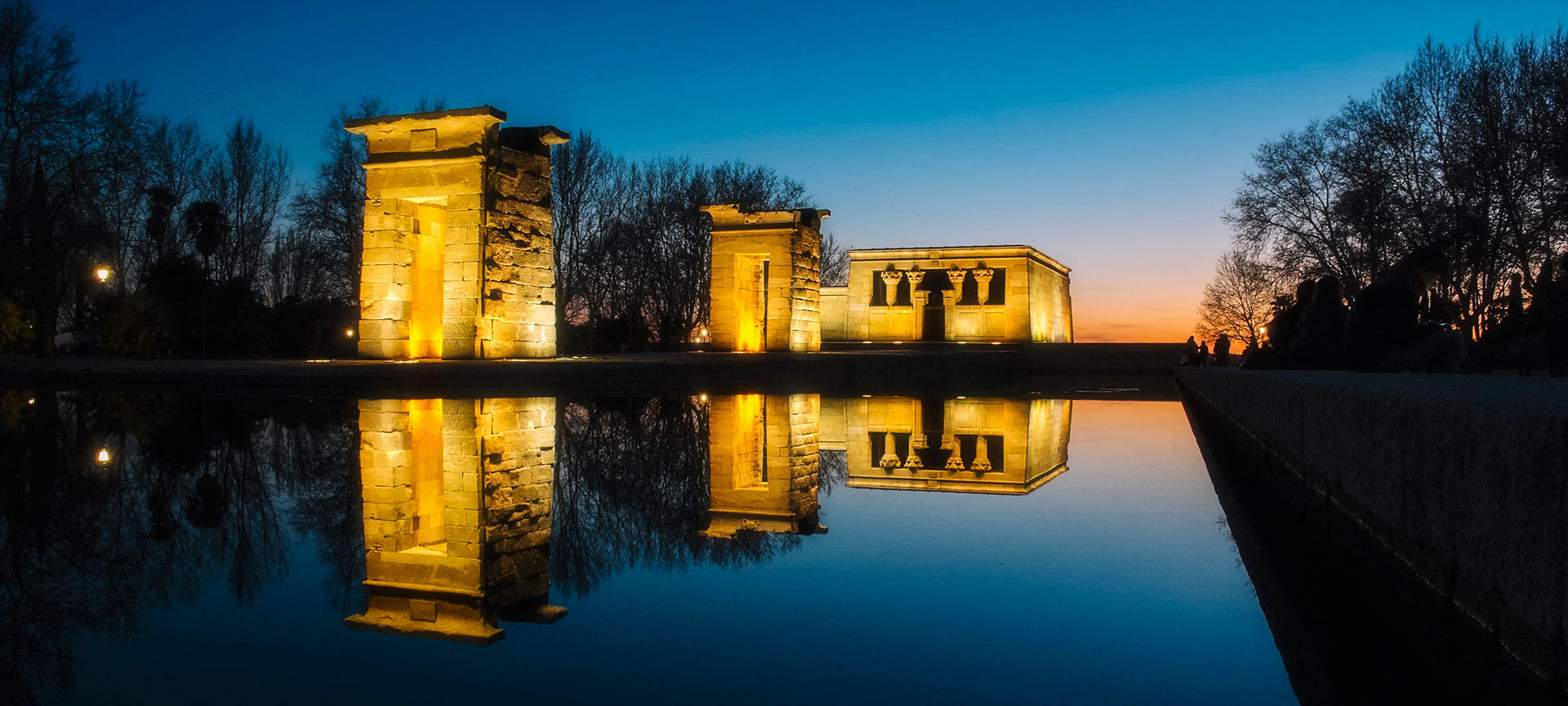 Tempio di Debod nel Parco del Oeste Tempio di Debod nel Parco del Oeste