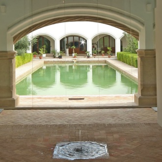 Внутренний двор музея-монастыря Санта-Клара-ла-Реаль. Мурсия