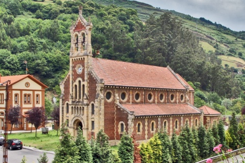 Centro de Interpretación del Poblado Minero de Bustiello, Asturias