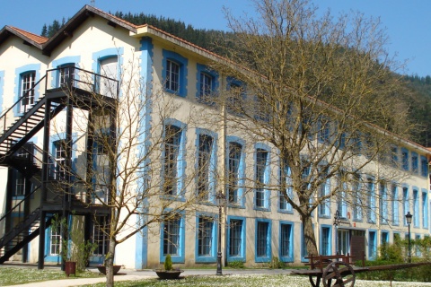 Fábrica de boinas La Encartada de  Balmaseda en Bizkaia, País Vasco