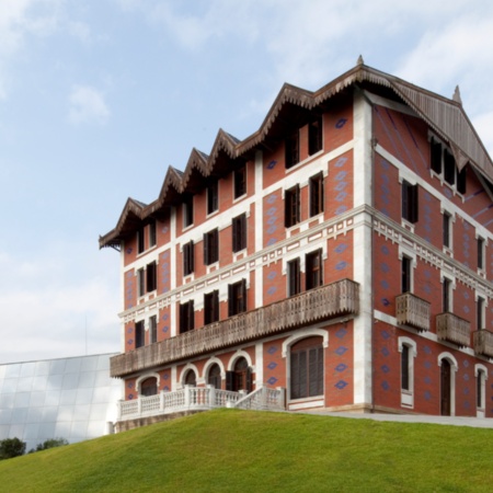 Museo Cristóbal Balenciaga di Guetaria a Gipuzkoa, Paesi Baschi