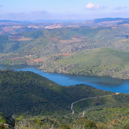 View of the Duero from the Vilvestre viewing point