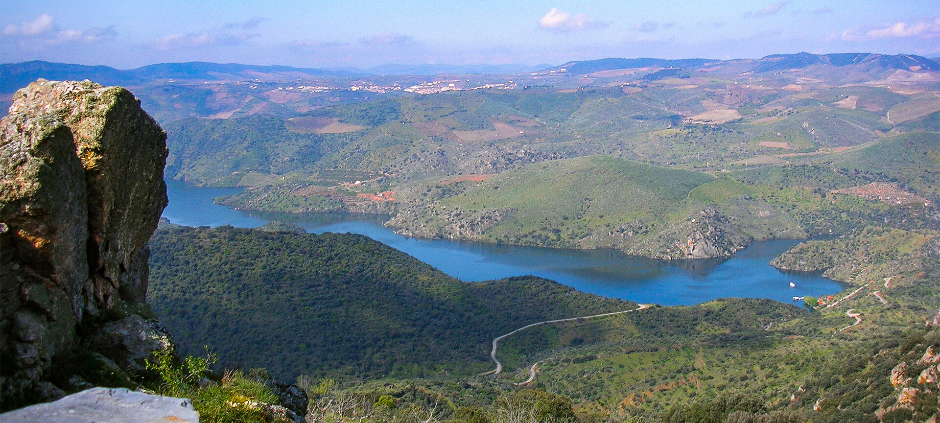 Vista del Duero desde el mirador de Vilvestre Vista del Duero desde el mirador de Vilvestre