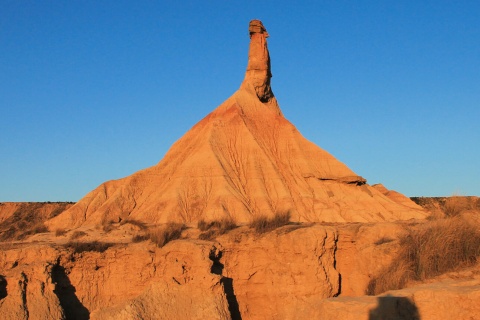 Szczyt formacji Castildetierra w Bardenas Reales