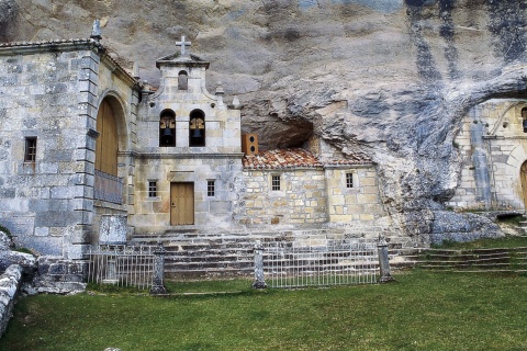 Eremo di Sotocueva a Ojo de Guareña