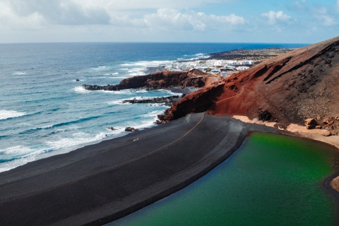 Laguna Verde de Lanzarote