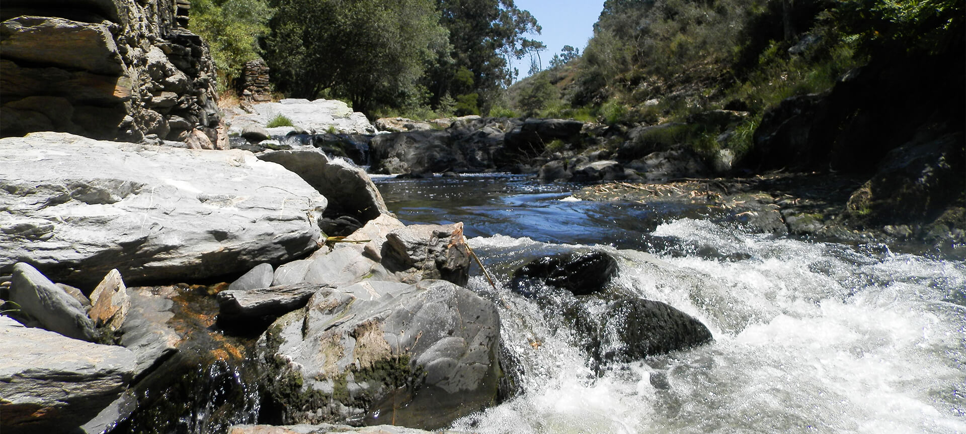 River Ferreira hiking trail River Ferreira hiking trail