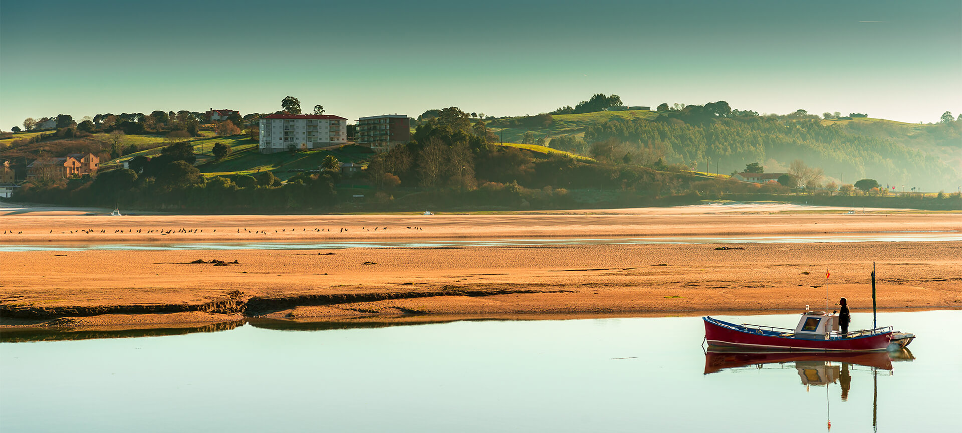 Ría de San Vicente de la Barquera. Parque Natural de Oyambre