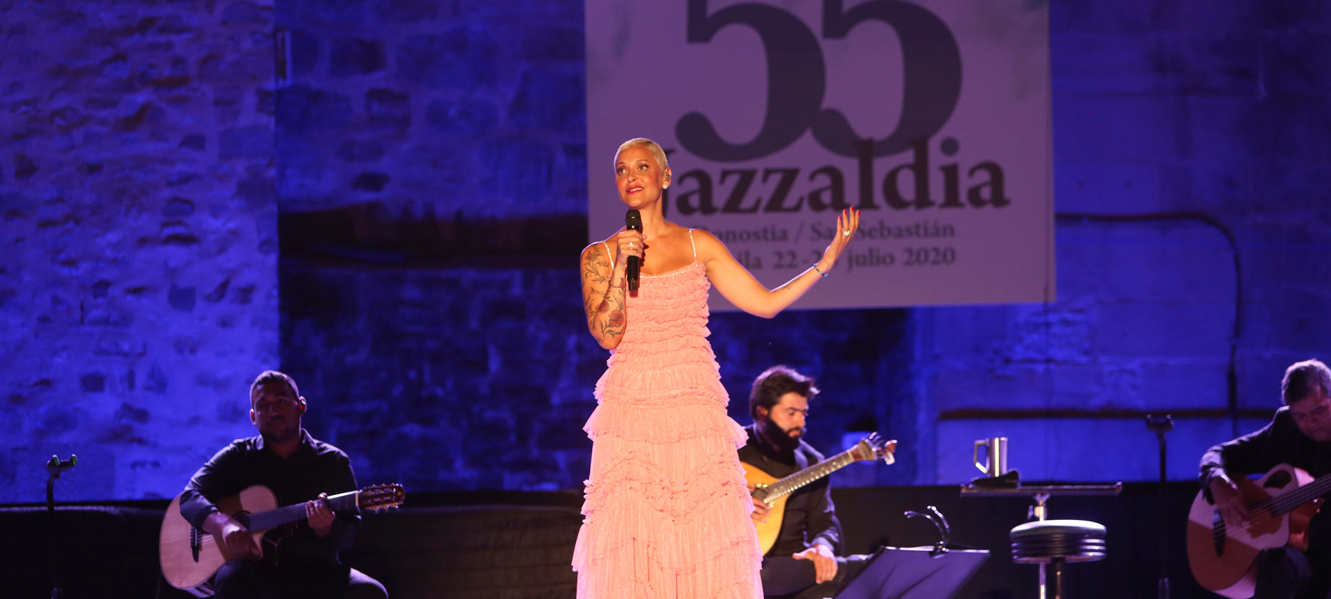 Concert lors du Festival international de jazz de Saint-Sébastien dans la province du Guipuscoa, Pays basque Concert lors du Festival international de jazz de Saint-Sébastien dans la province du Guipuscoa, Pays basque